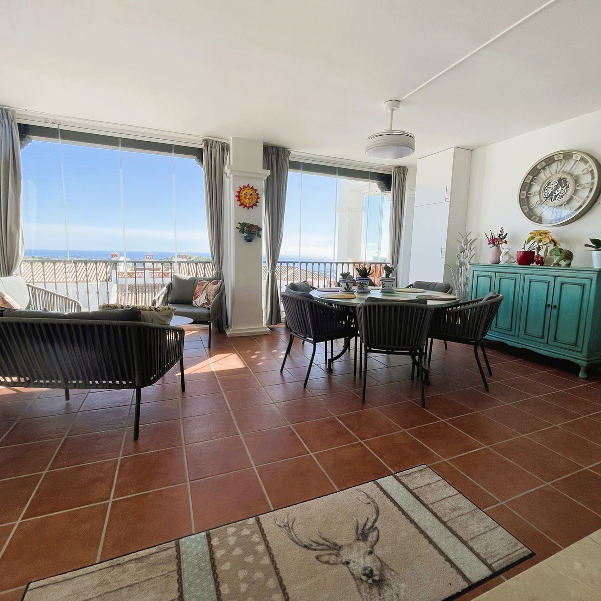 Se vende Apartamento Planta Media de 2 dormitorios en Costa Del Sol, Málaga, España