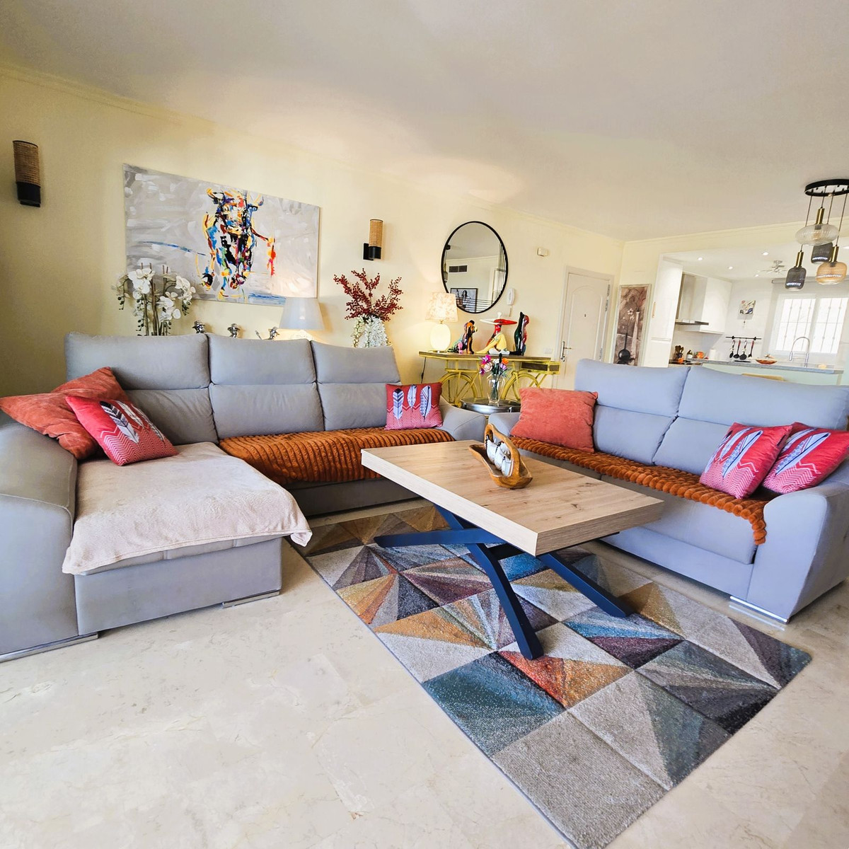 Se vende Apartamento Planta Media de 2 dormitorios en Costa Del Sol, Málaga, España