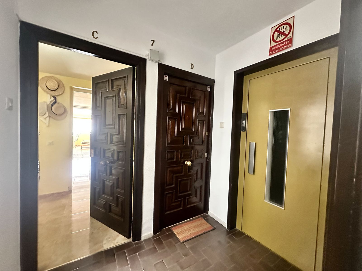 3 Bed Apartment for sale in Los Boliches Costa Del Sol, Málaga, Spain