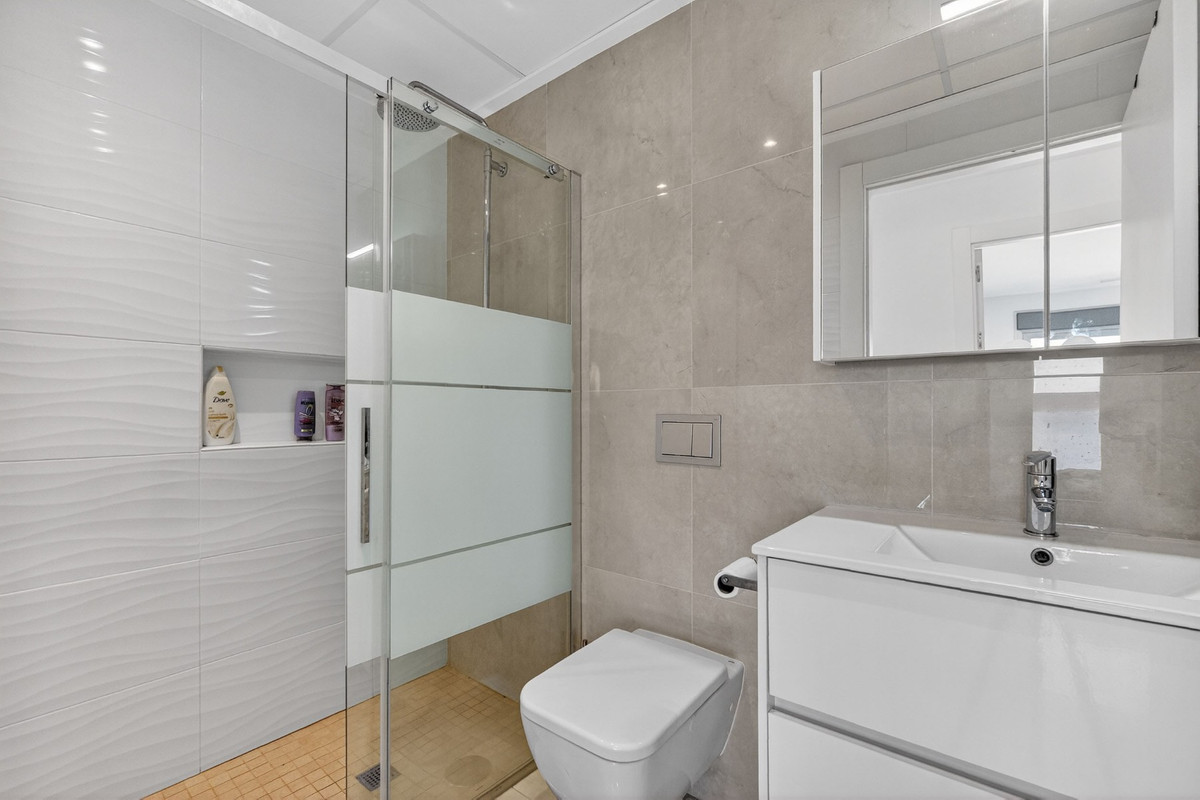 2 Bed Apartment for sale in Ciudad Quesada Costa Blanca, Alicante, Spain