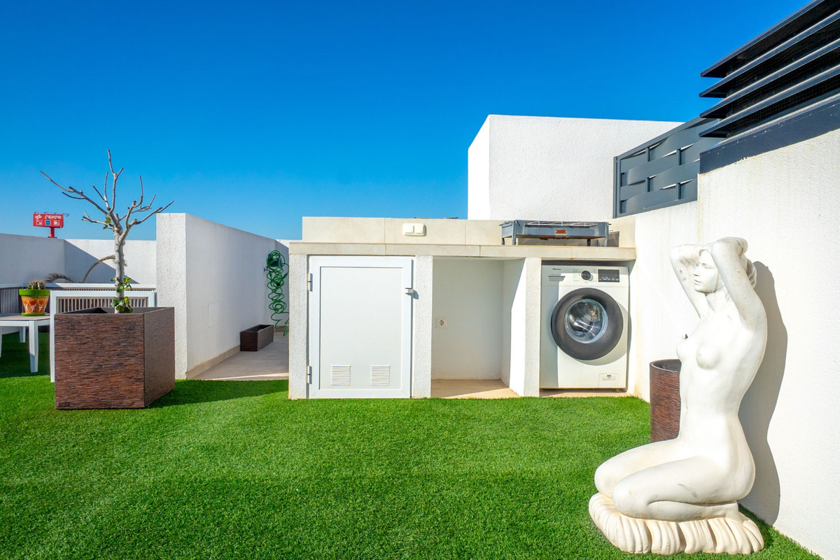 2 Bed Apartment for sale in Ciudad Quesada Costa Blanca, Alicante, Spain