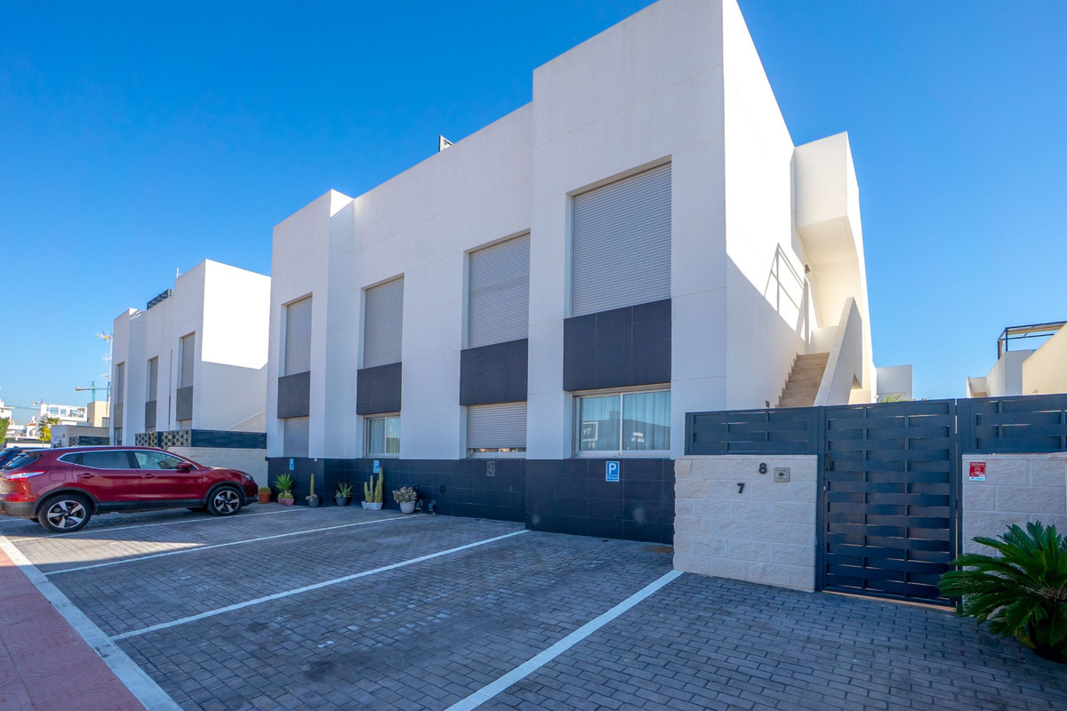 2 Bed Apartment for sale in Ciudad Quesada Costa Blanca, Alicante, Spain