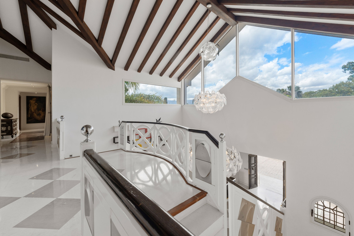 Se vende Villa - Chalet de 9 dormitorios en Costa Del Sol, Málaga, España