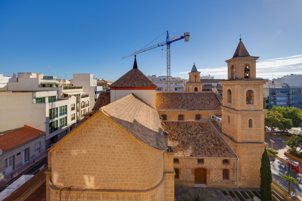 Se vende Apartamento Planta Media de 2 dormitorios en Costa Blanca, Alicante, España