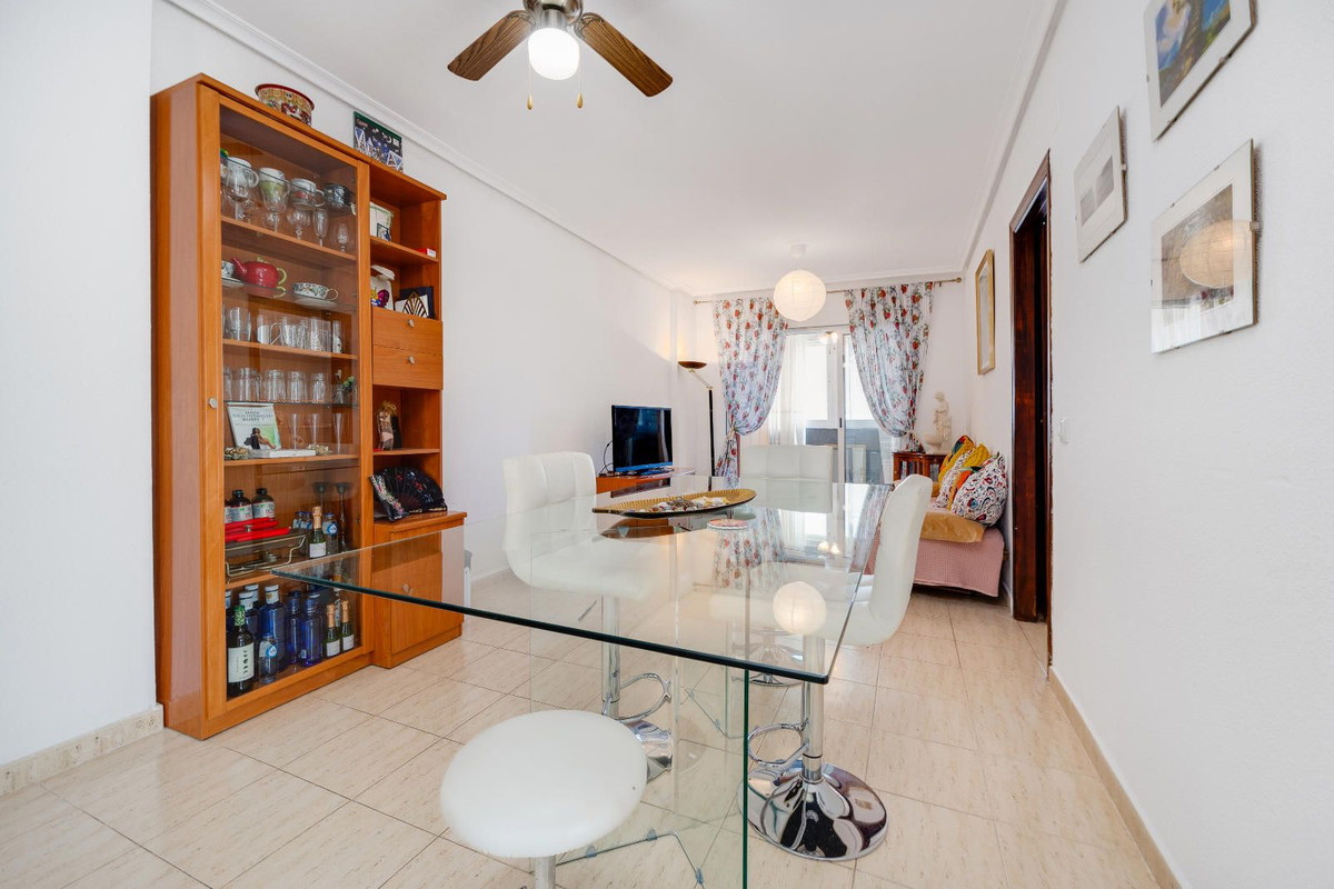 Se vende Apartamento Planta Baja de 3 dormitorios en Costa Blanca, Alicante, España