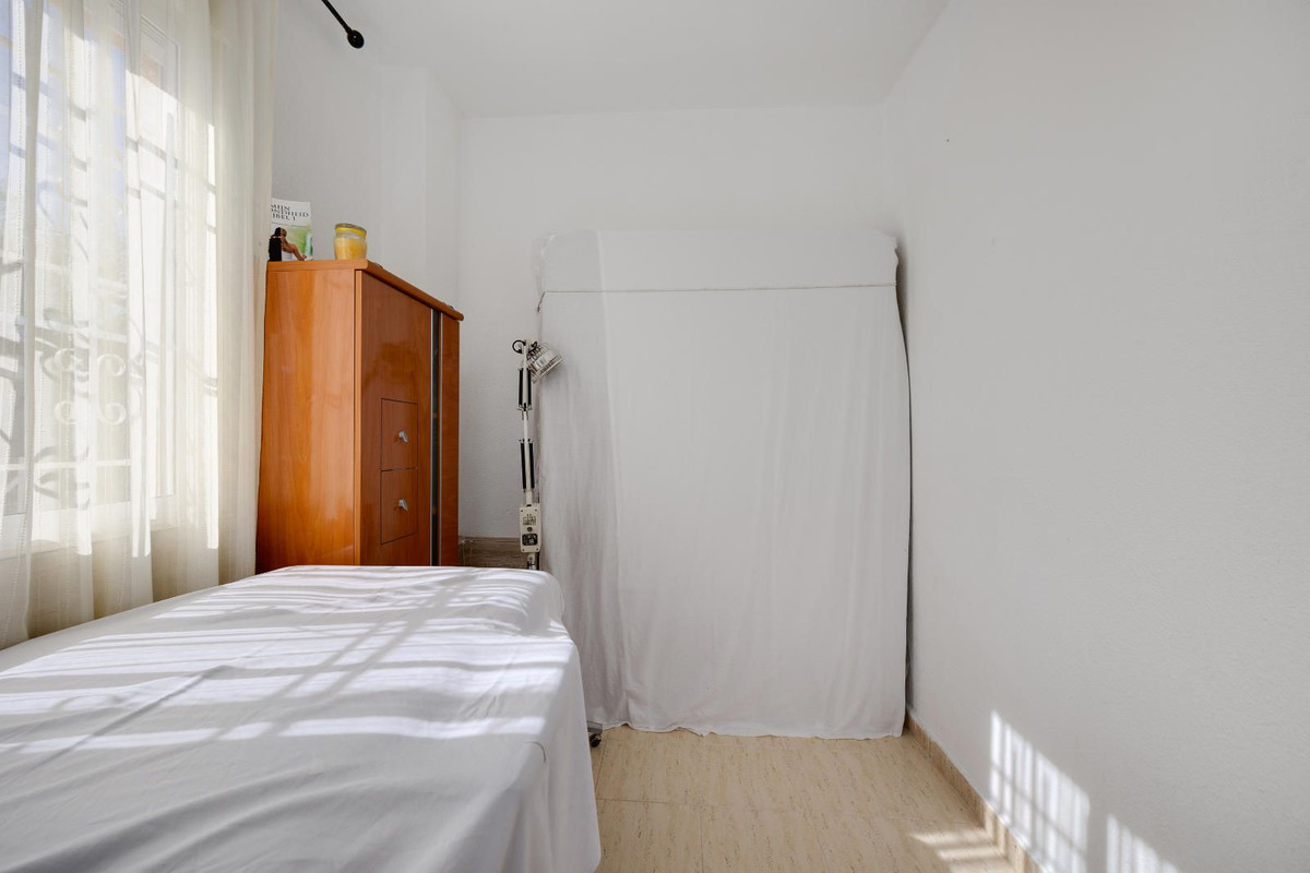 Se vende Apartamento Planta Baja de 3 dormitorios en Costa Blanca, Alicante, España