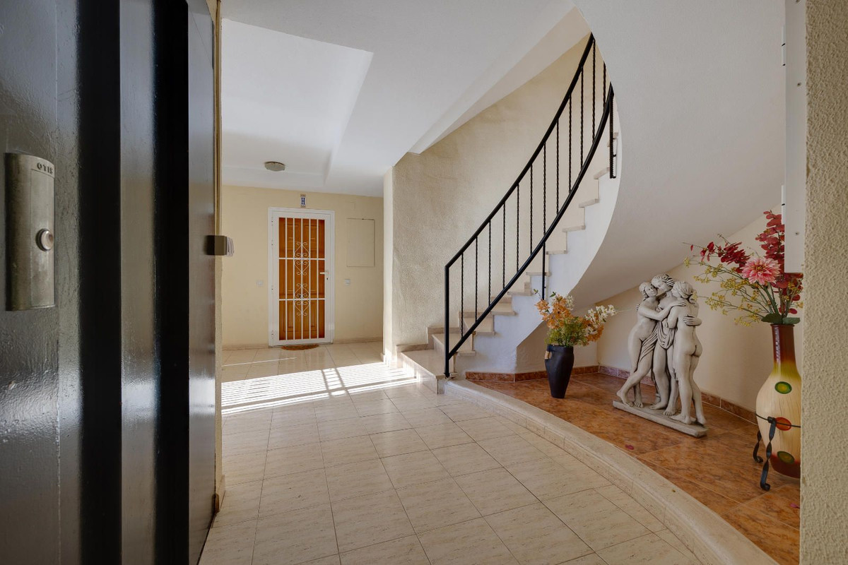 Se vende Apartamento Planta Baja de 3 dormitorios en Costa Blanca, Alicante, España