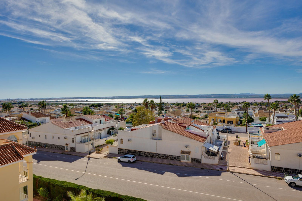 Se vende Apartamento Planta Baja de 3 dormitorios en Costa Blanca, Alicante, España