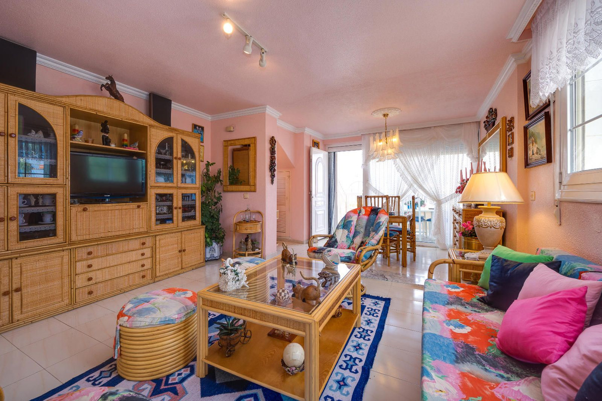 Se vende Apartamento Planta Media de 1 dormitorios en Costa Blanca, Alicante, España