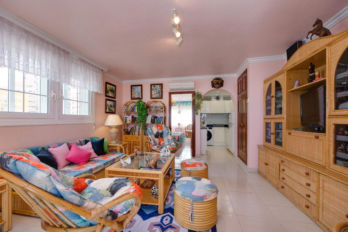 Se vende Apartamento Planta Media de 1 dormitorios en Costa Blanca, Alicante, España