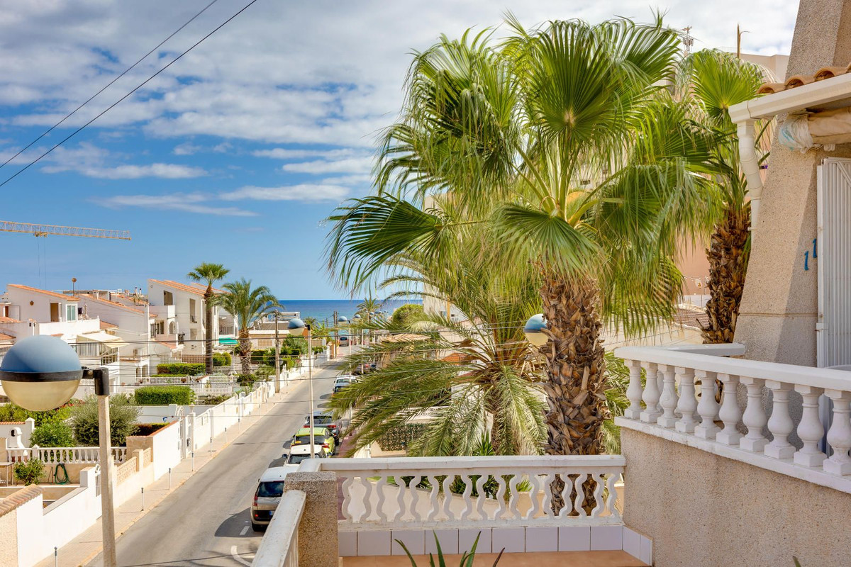 Se vende Apartamento Planta Media de 1 dormitorios en Costa Blanca, Alicante, España