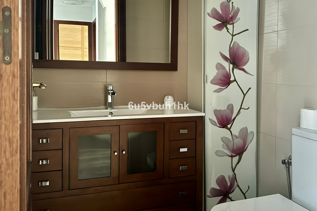 3 Bed Apartment for sale in Málaga Costa Del Sol, Málaga, Spain