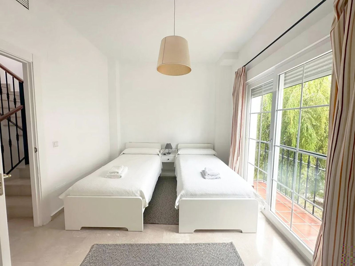 Se vende Adosada de 3 dormitorios en Costa Del Sol, Málaga, España