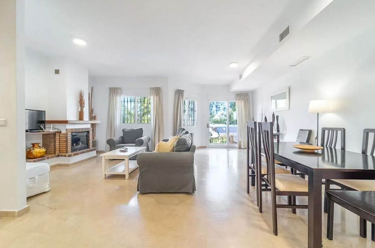 Se vende Adosada de 3 dormitorios en Costa Del Sol, Málaga, España