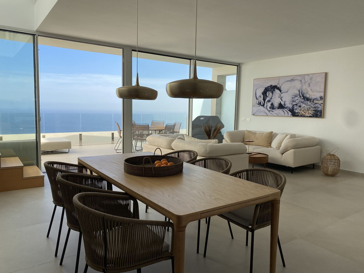 3 Bed Apartment for sale in Benalmadena Costa Del Sol, Málaga, Spain