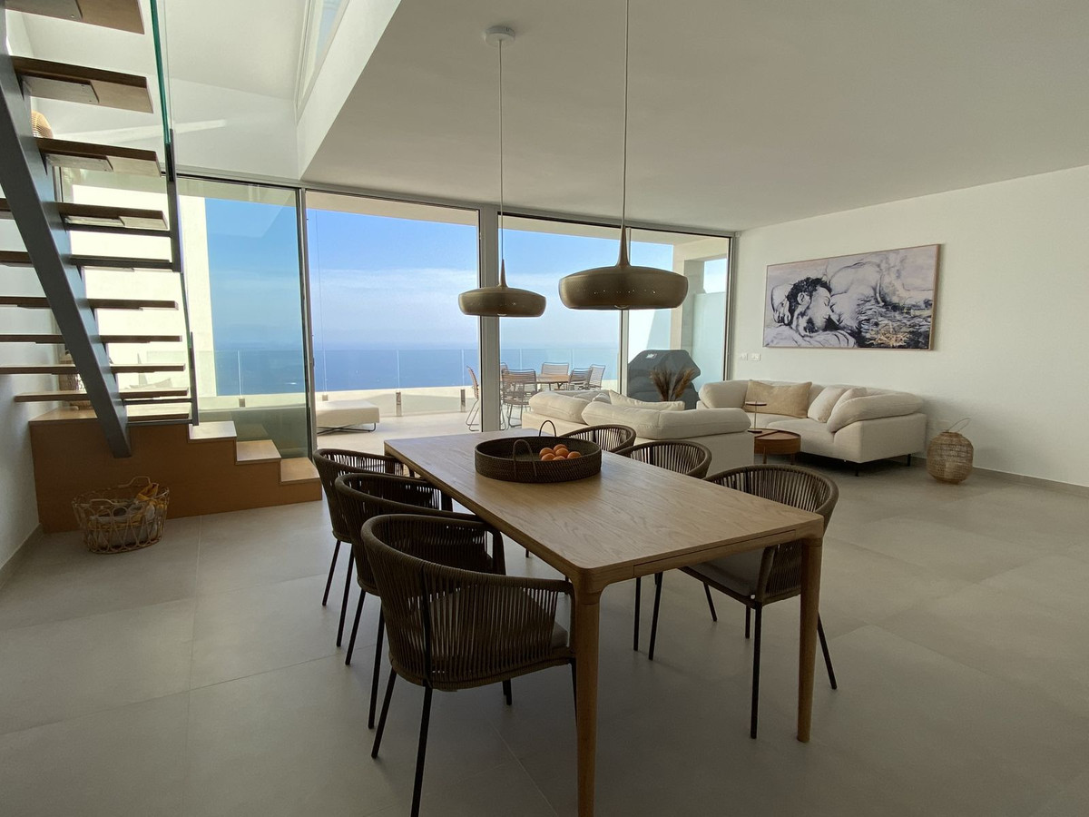 3 Bed Apartment for sale in Benalmadena Costa Del Sol, Málaga, Spain
