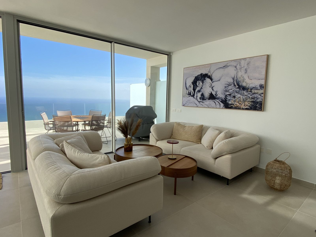 3 Bed Apartment for sale in Benalmadena Costa Del Sol, Málaga, Spain