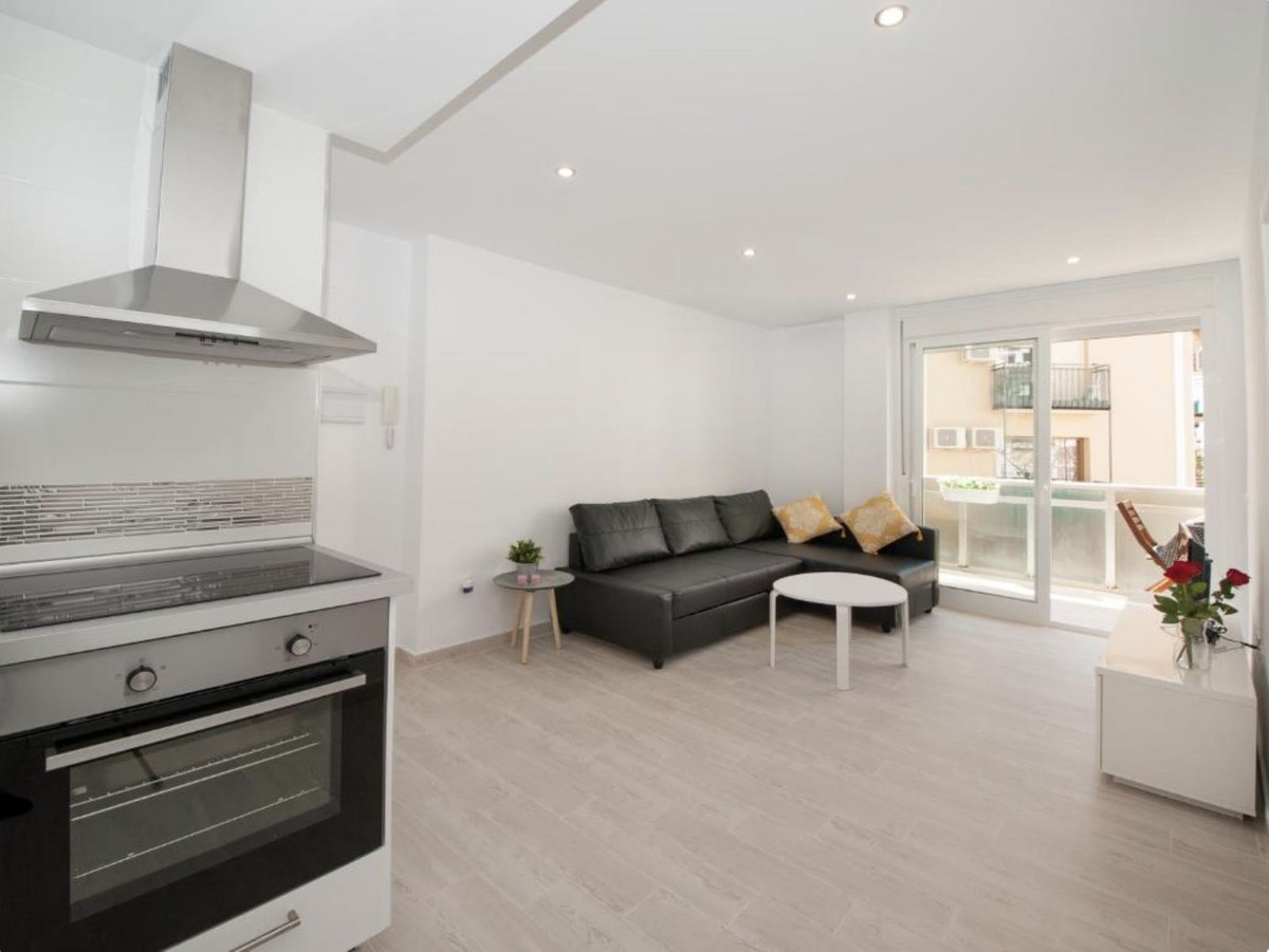 Se vende Apartamento Planta Media de 1 dormitorios en Costa Del Sol, Málaga, España