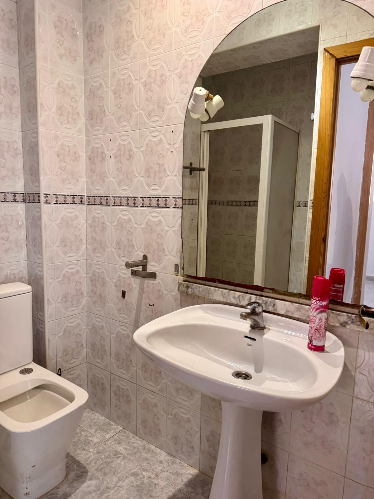 Se vende Apartamento Planta Baja de 3 dormitorios en Costa Del Sol, Málaga, España