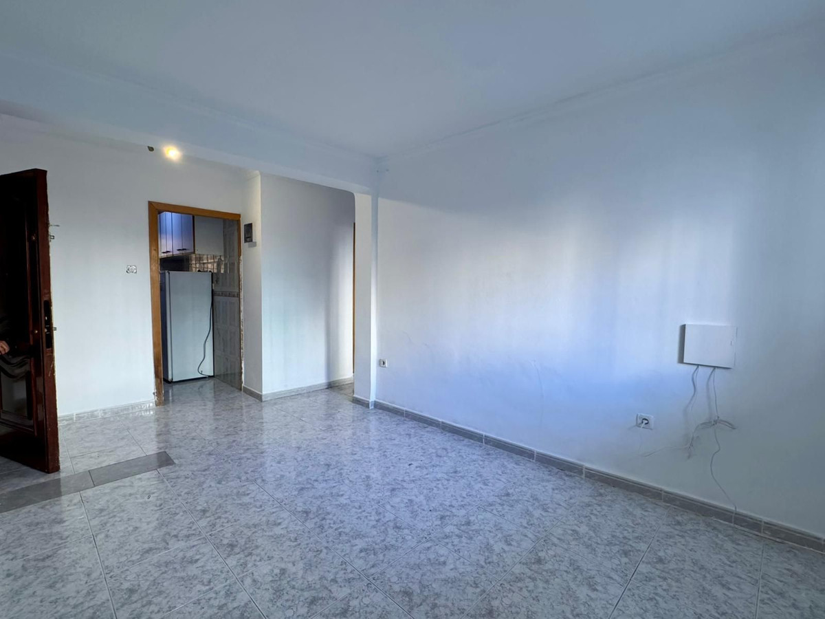 Se vende Apartamento Planta Baja de 3 dormitorios en Costa Del Sol, Málaga, España