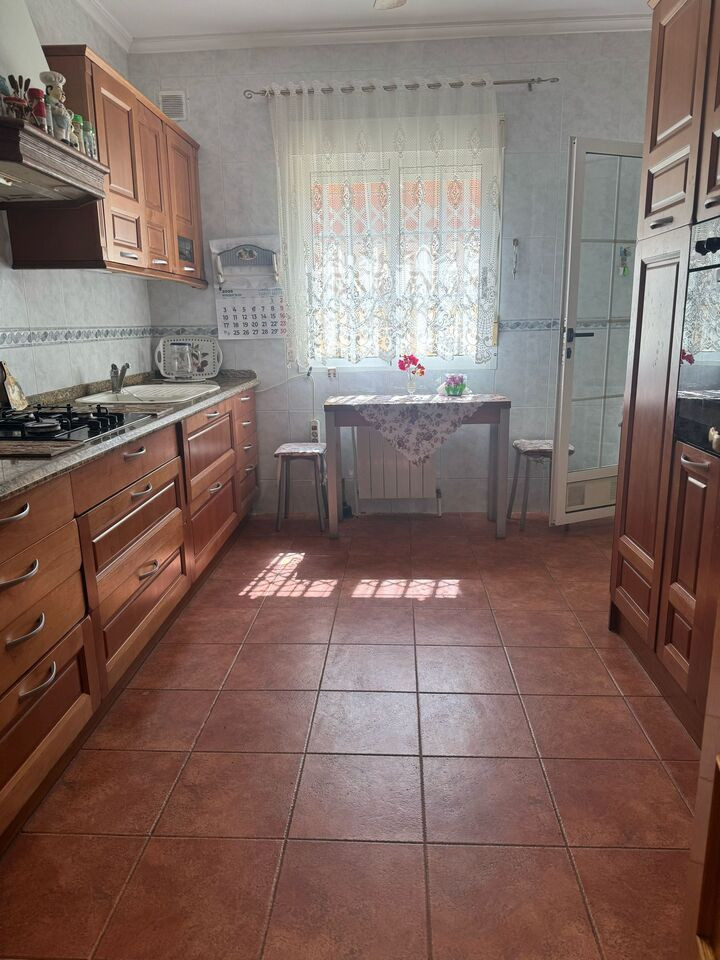 Se vende Villa - Chalet de 4 dormitorios en Costa Blanca, Alicante, España