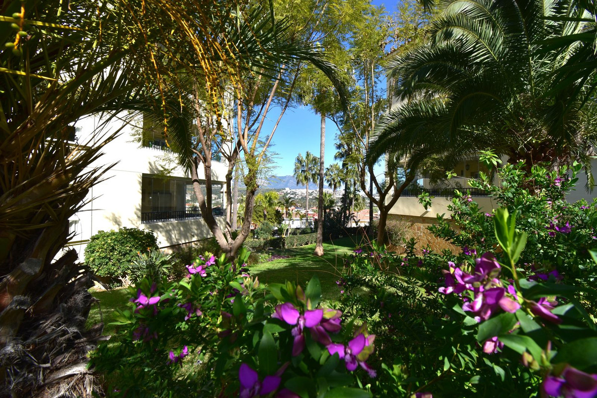 2 Bed Apartment for sale in Mijas Golf Costa Del Sol, Málaga, Spain