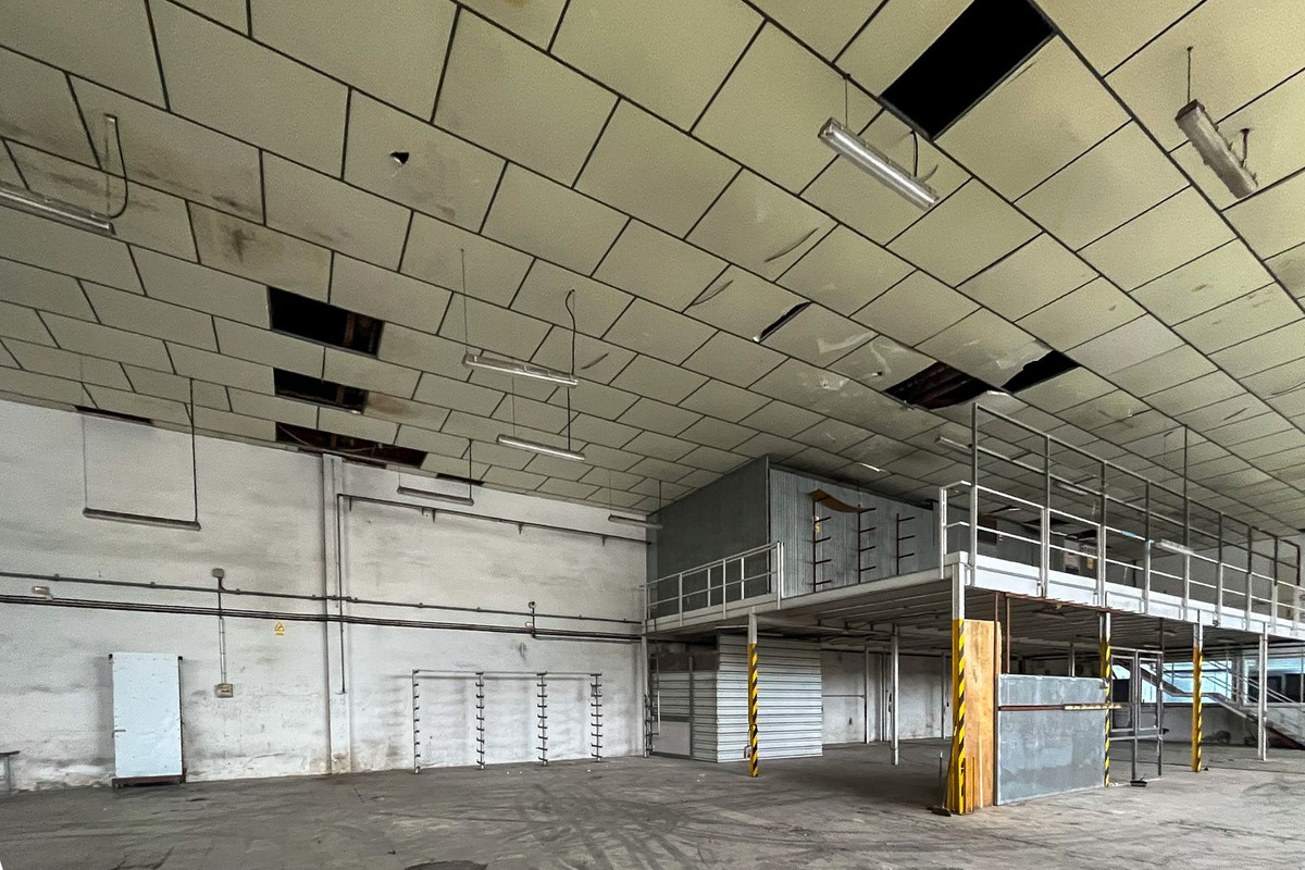 Se vende Nave industrial  en Costa Del Sol, Cadiz, España