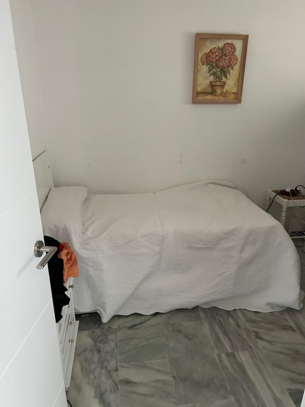 3 Bed Apartment for sale in Fuengirola Costa Del Sol, Málaga, Spain