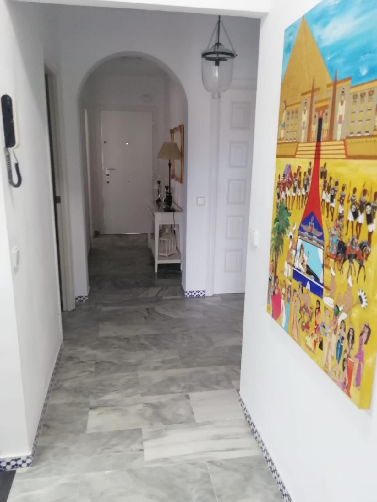 3 Bed Apartment for sale in Fuengirola Costa Del Sol, Málaga, Spain