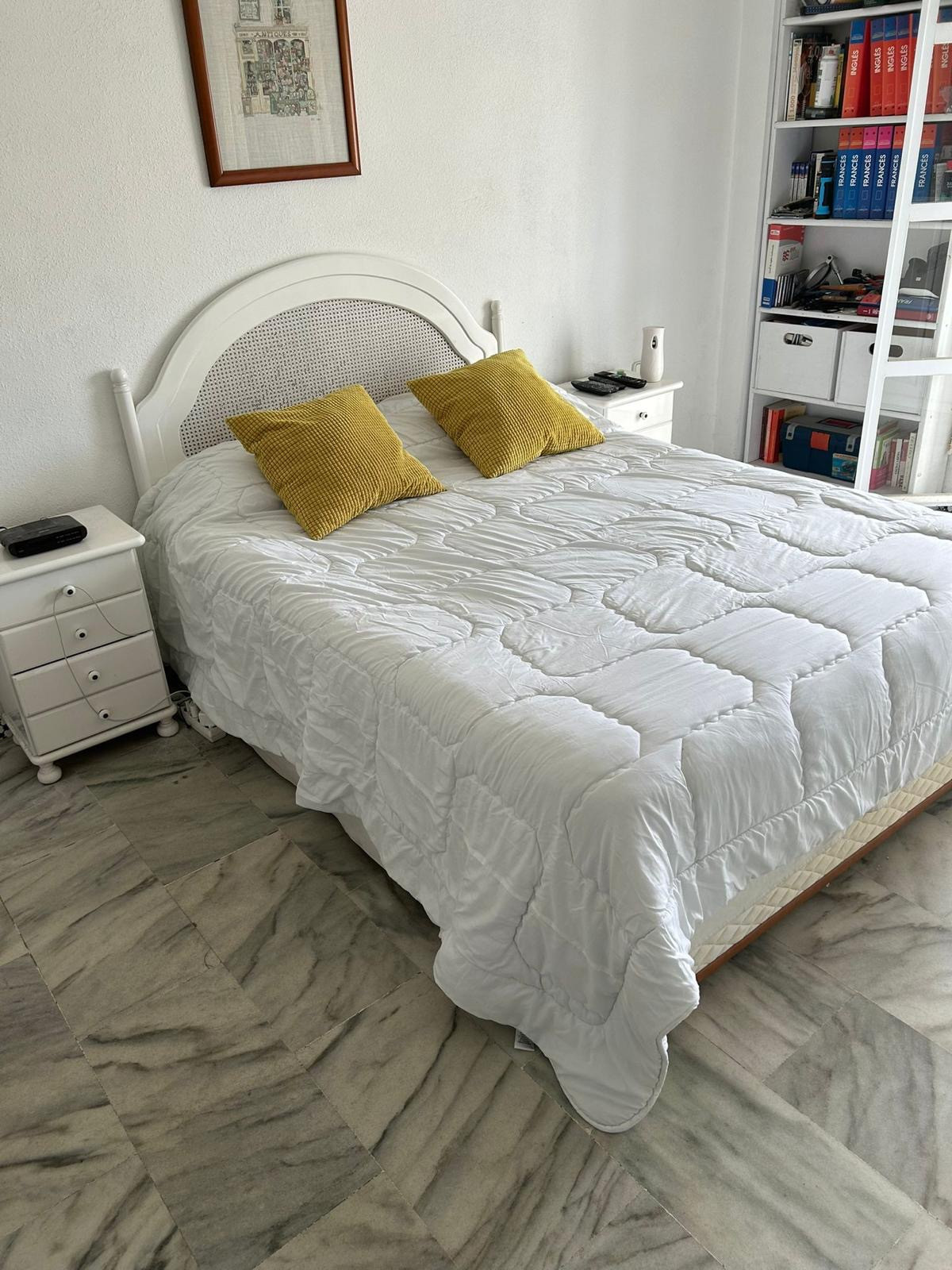 3 Bed Apartment for sale in Fuengirola Costa Del Sol, Málaga, Spain