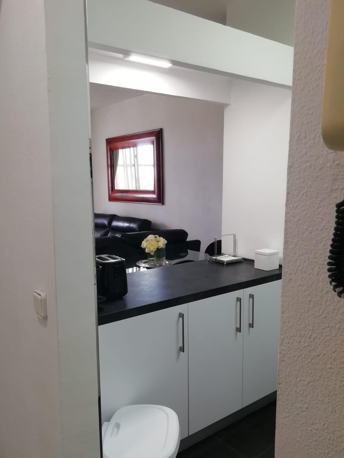 3 Bed Apartment for sale in Fuengirola Costa Del Sol, Málaga, Spain