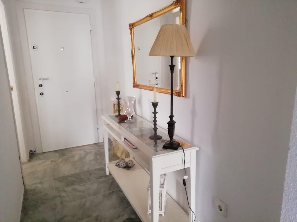 3 Bed Apartment for sale in Fuengirola Costa Del Sol, Málaga, Spain