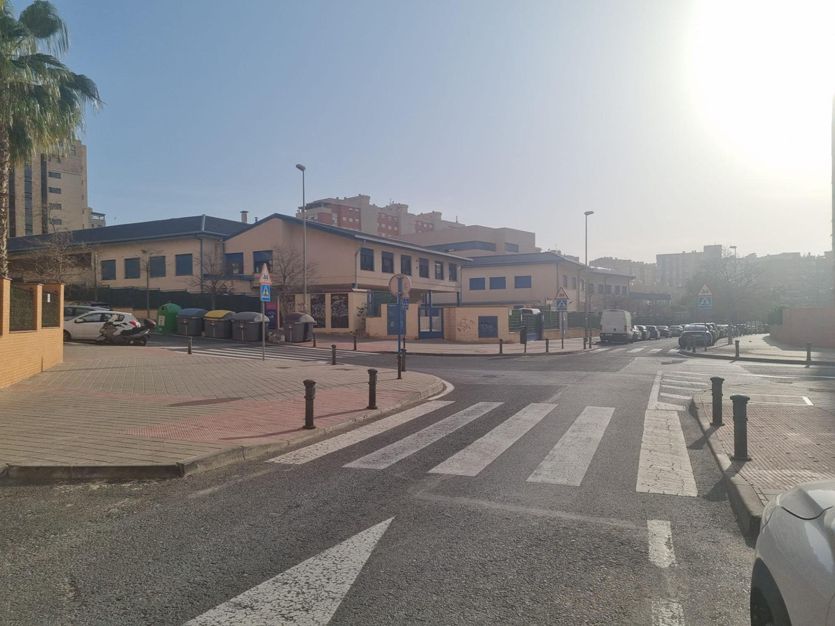 Commercial unit for sale in Alicante Costa Blanca, Alicante, Spain