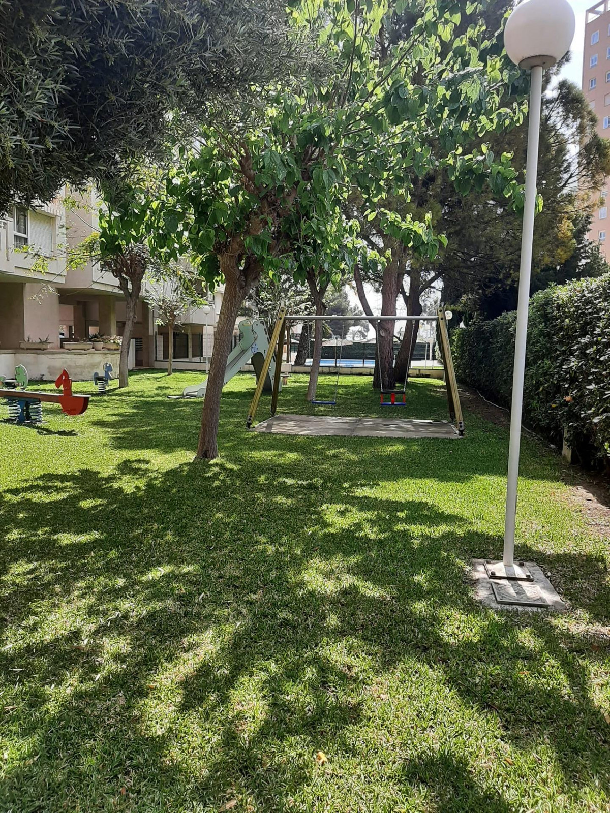 Se vende Apartamento Planta Media de 3 dormitorios en Costa Blanca, Alicante, España