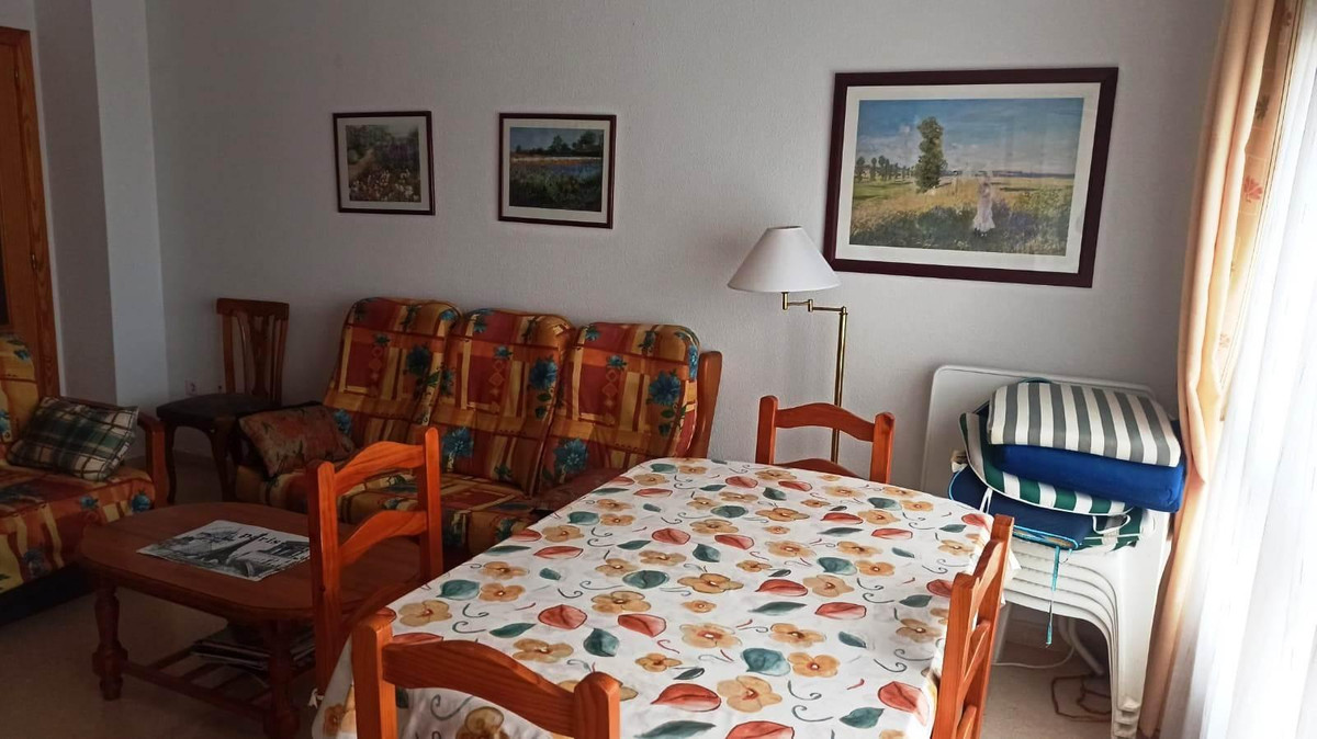 Se vende Apartamento Planta Media de 3 dormitorios en Costa Blanca, Alicante, España