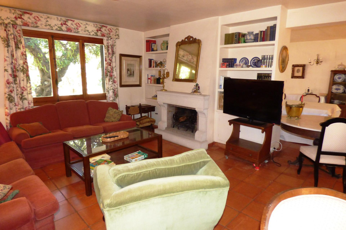 6 Bed Townhouse for sale in Alicante Costa Blanca, Alicante, Spain