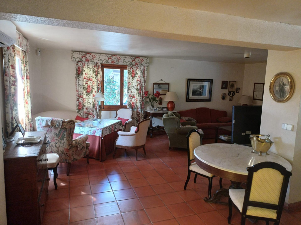 6 Bed Townhouse for sale in Alicante Costa Blanca, Alicante, Spain