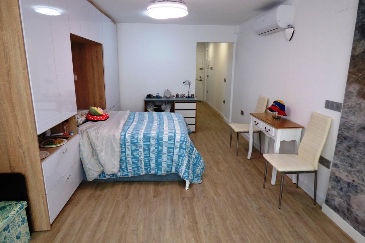 Se vende Estudio Planta Media de 1 dormitorios en Costa Blanca, Alicante, España