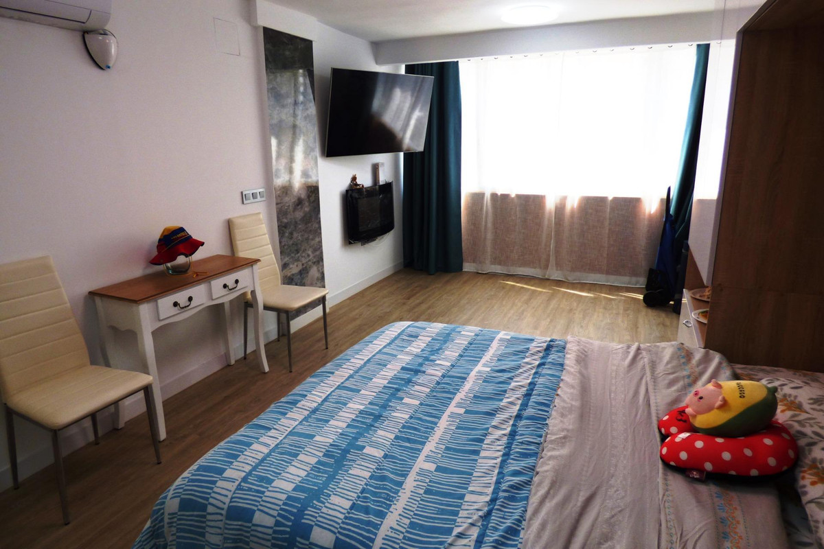 Se vende Estudio Planta Media de 1 dormitorios en Costa Blanca, Alicante, España