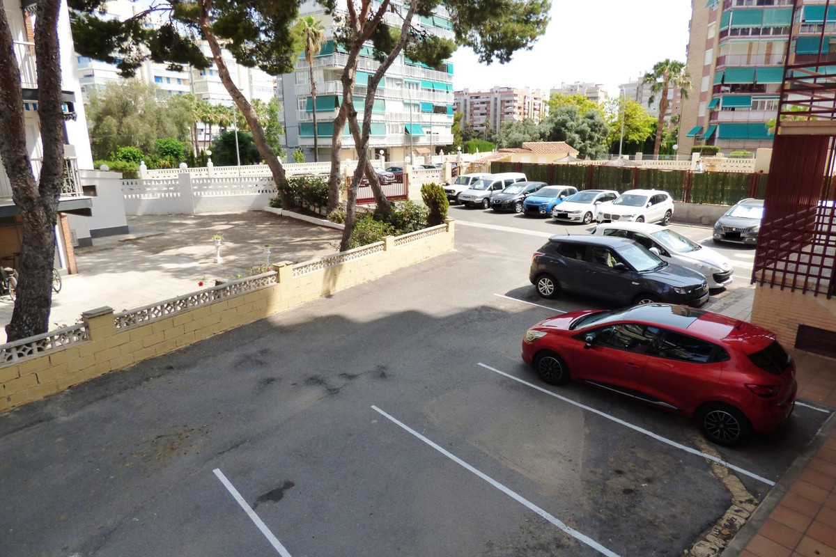 Se vende Estudio Planta Media de 1 dormitorios en Costa Blanca, Alicante, España