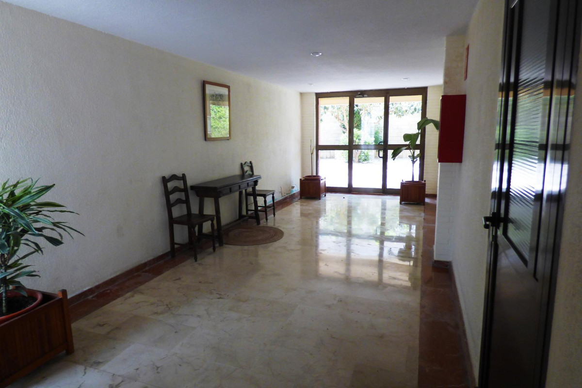 Se vende Estudio Planta Media de 1 dormitorios en Costa Blanca, Alicante, España