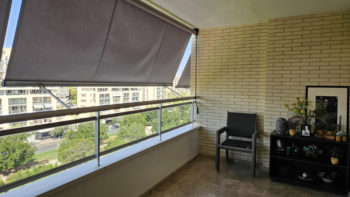 Se vende Apartamento Planta Media de 2 dormitorios en Costa Blanca, Alicante, España