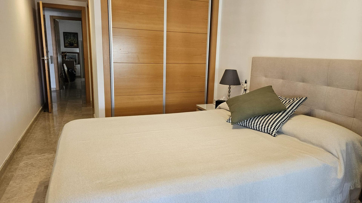 Se vende Apartamento Planta Media de 2 dormitorios en Costa Blanca, Alicante, España