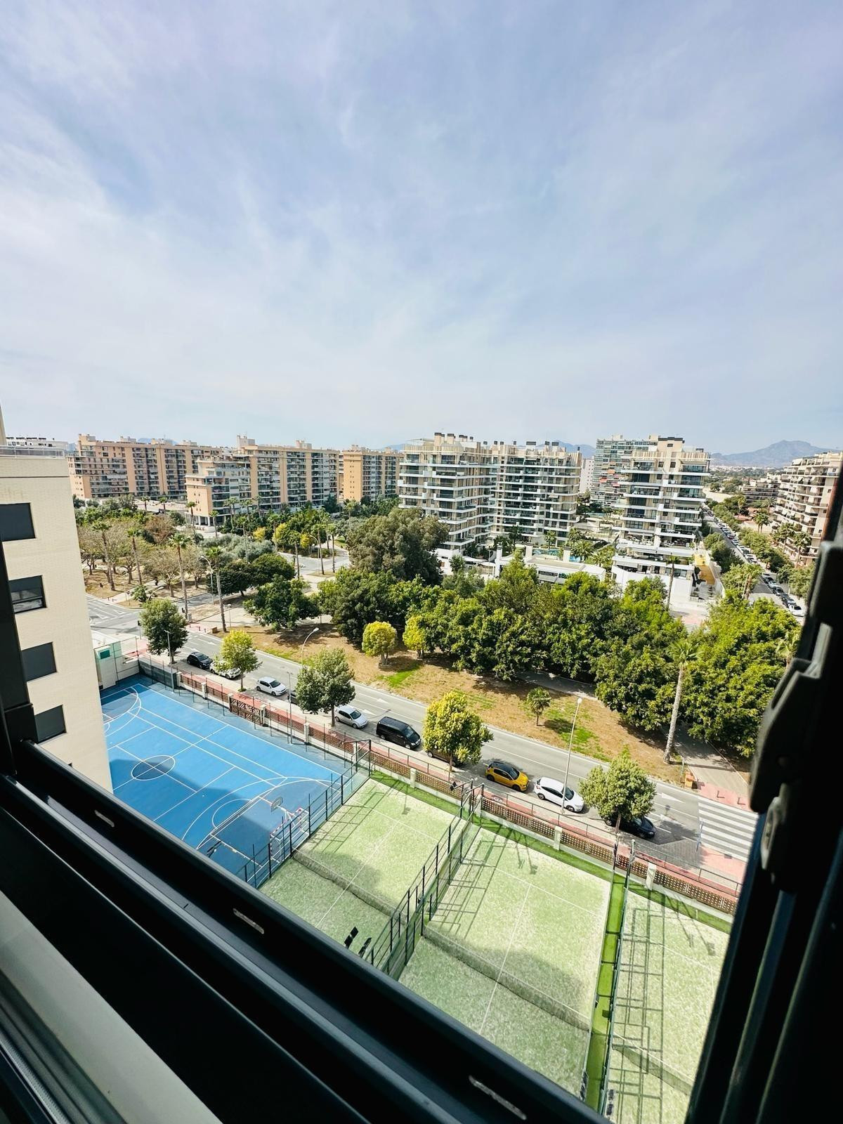 Se vende Apartamento Planta Media de 2 dormitorios en Costa Blanca, Alicante, España