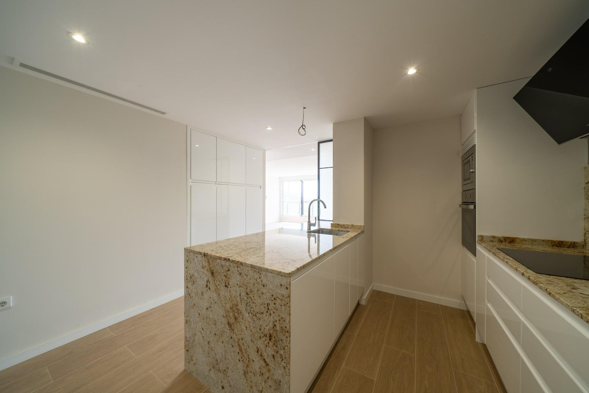 4 Bed Apartment for sale in Alicante Costa Blanca, Alicante, Spain
