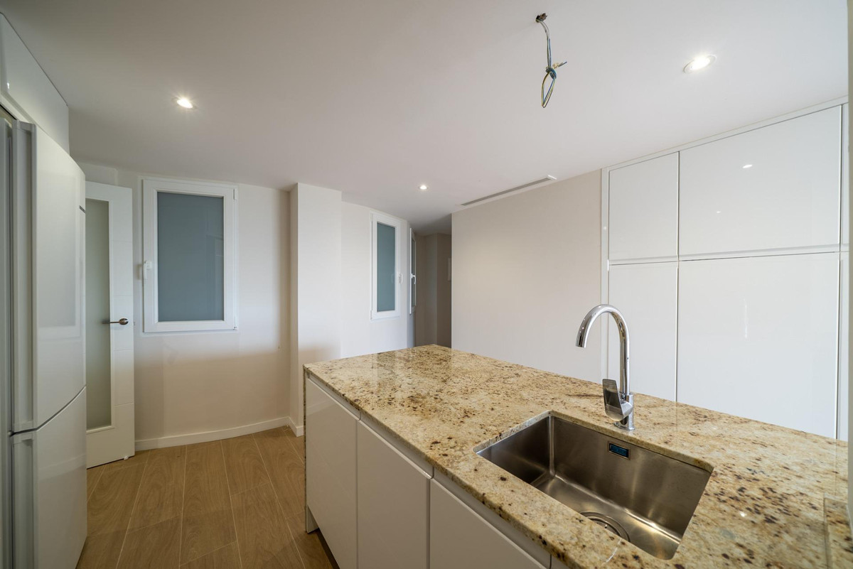 4 Bed Apartment for sale in Alicante Costa Blanca, Alicante, Spain