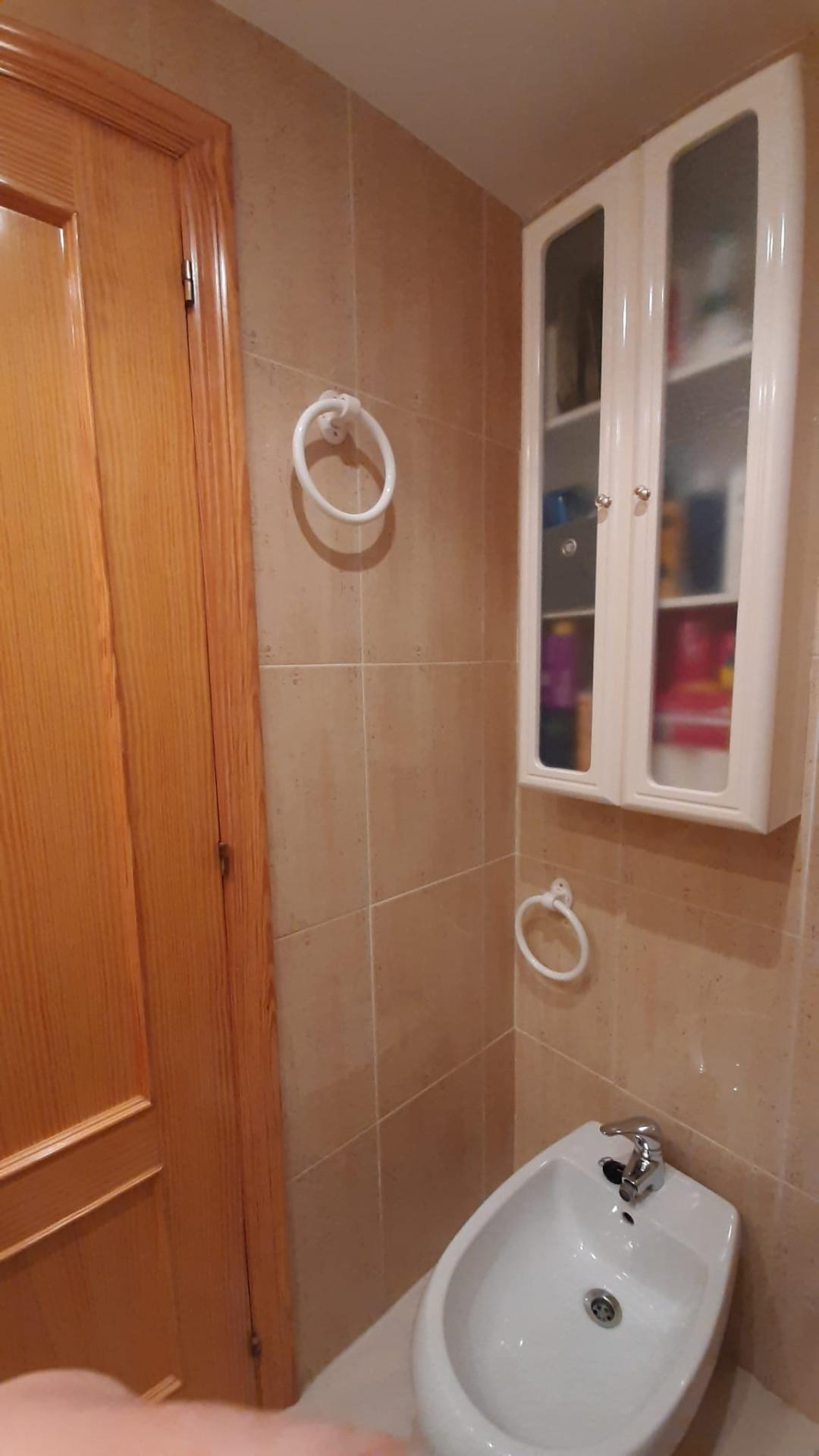 Se vende Apartamento Planta Media de 3 dormitorios en Costa Blanca, Alicante, España