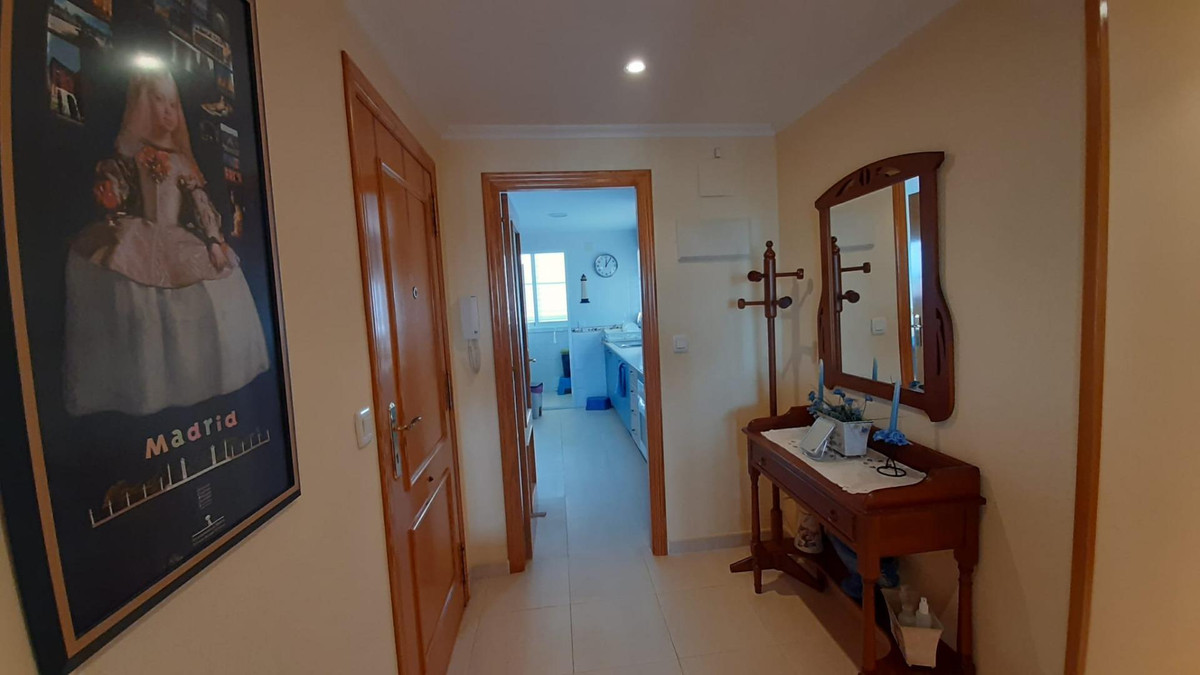 Se vende Apartamento Planta Media de 3 dormitorios en Costa Blanca, Alicante, España
