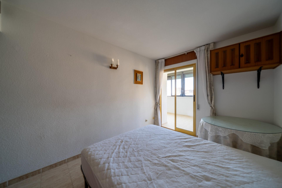 Se vende Apartamento Planta Media de 2 dormitorios en Costa Blanca, Alicante, España