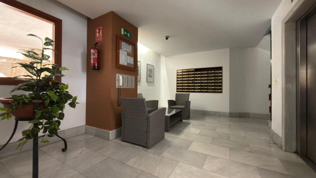 1 Bed Apartment for sale in Benidorm Costa Blanca, Alicante, Spain